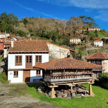 El Rinconin Del Sueve * San Martin de Valles